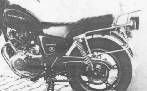 Suzuki GN 400 TD (1980-1983) rurowy stelaż centralny