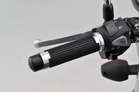 GRIP W/ALU."GGDM-CROSS"7/8"BLACK&SILVER,125MM