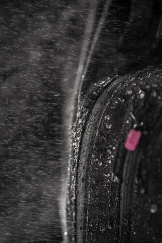 20506 Rain Shield Re-proofer - 250ml