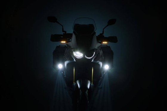 ZESTAW ŚWIATEŁ DROGOWYCH EVO SW-MOTECH HONDA VFR 1200 X CROSSTOURER (11-), BLACK