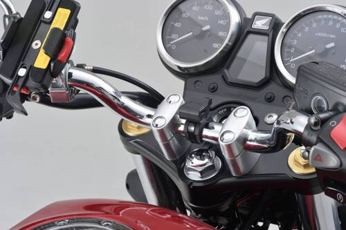 Daytona Źródło zasilania z 1 portem USB do montażu na kierownicy motocykla 80729