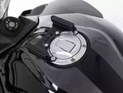 Voge 500 R (2020-) Tank ring Lock it