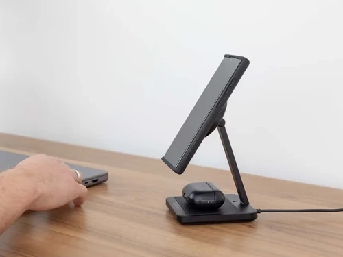 Quad Lock® MAG Dual Desktop Wireless Charger