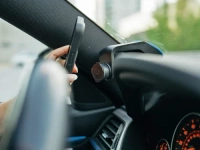 Quad Lock® Windscreen / Dash Car Mount