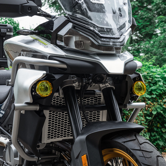 LOBOO L7 światło drogowe i mijania pomocnicze tylko dla CFMOTO 800MT (10.1.01006.001.01)