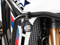 Dodatkowe reflektory NOVA LED (zestaw) z uniwersalnym zestawem montażowym, wiązką przewodów i włącznikiem