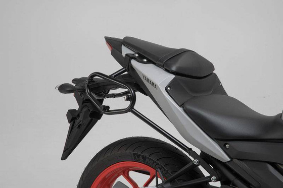 STELAŻ BOCZNY SLC PRAWY I LEWY SW-MOTECH YAMAHA MT 03 (16-), BLACK