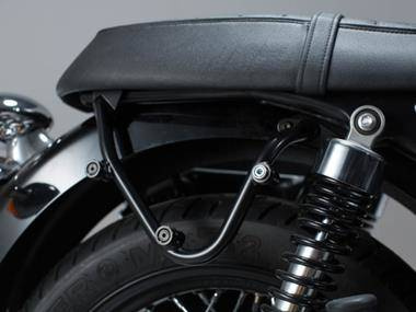 STELAŻ BOCZNY SLC LEWY SW-MOTECH THRUXTON, SCRAMBLER, BONNEVILLE/T100, BLACK