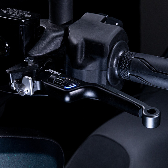 LOBOO Dźwignia hamulca tylnego ze zintegrowanym przełącznikiem świateł (10.1.10862.001.01)