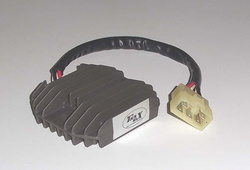 TOURMAX REGULATOR NAPIĘCIA YAMAHA FZS 600 '02-'03 (OEM:5RT-81960-00) (MADE IN JAPAN)