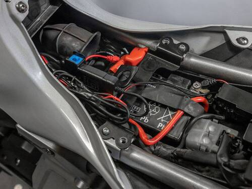 Quad Lock® Waterproof 12V to USB Smart Adaptor