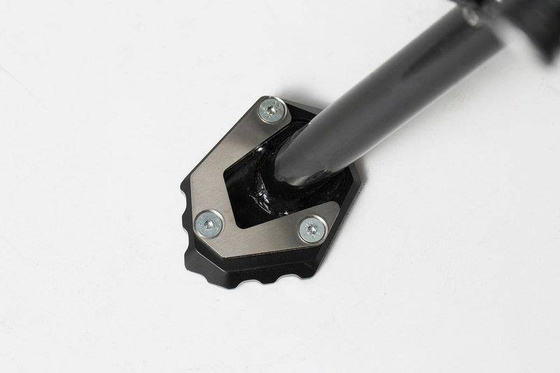 NAKŁADKA NÓŻKI BOCZNEJ SW-MOTECH HONDA VFR800X (15-),CB/R MODELS, BLACK/SILVER