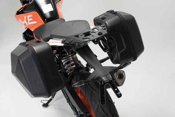 ZESTAW KUFRÓW BOCZNYCH URBAN ABS I STELAŻY SW-MOTECH KTM 125/390 DUKE (17-), BLACK 2X16,5L