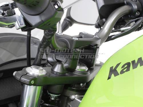 ZESTAW PODWYŻSZAJĄCY KIEROWNICĘ 22MM, KAWASAKI ER-6 N/F (08-), PODWYŻSZENIE 20MM, SW-MOTECH BLACK