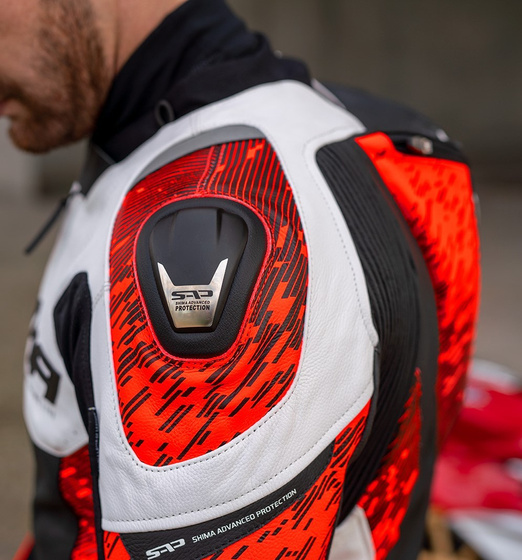 STR 2.0 JKT BLK FLUO 52