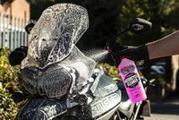 Muc-Off 664-CTJ - Biodegradowalny płyn do mycia motocykla z nanotechnologią z atomizerem - 1l - Nano Tech Motorcycle Cleaner