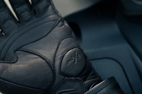 Motorcycle Leather Suit DAINESE AVRO D2 2 PCS