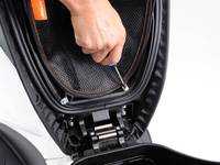 93002 UNDER-SEAT STORAGE POCKET LARGE