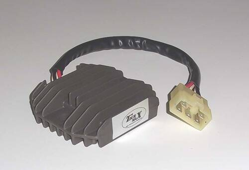 TOURMAX REGULATOR NAPIĘCIA YAMAHA FZS 600 '02-'03 (OEM:5RT-81960-00) (MADE IN JAPAN)