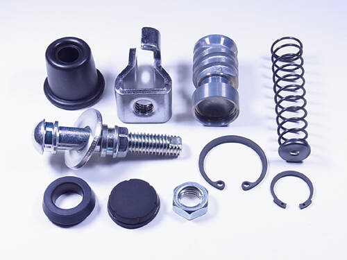 TOURMAX ZESTAW NAPRAWCZY POMPY HAMULCOWEJ TYŁ HONDA CBR 1100XX '99-'06, VTX1800 (MADE IN JAPAN)