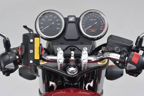 Daytona Źródło zasilania z 2 portami USB do montażu na kierownicy motocykla 80730