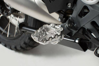 PODNÓŻKI EVO SW-MOTECH UNIWERSLANE, STAL NIERDZEWNA