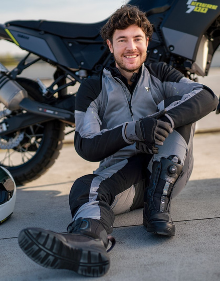 STRATO MEN WP BLK 43