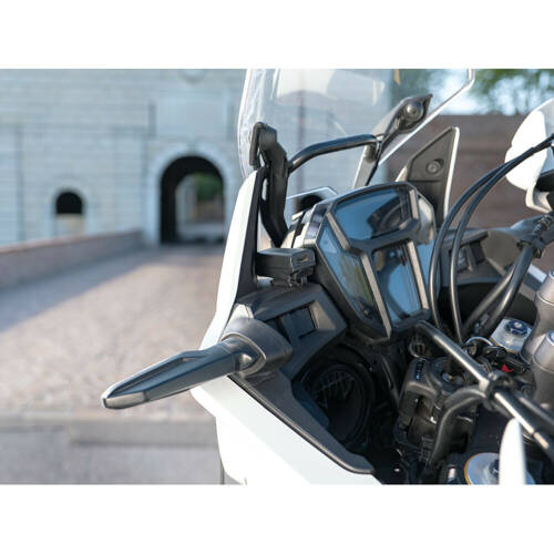 91799 Trek X, USB charger with double USB socket (USB A + USB C) rainproof