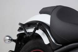 STELAŻ BOCZNY SLC PRAWY SW-MOTECH KAWASAKI VULCAN 900 (06-), BLACK