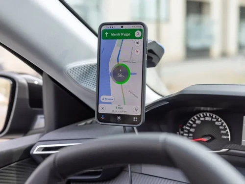 Quad Lock® Windscreen / Dash Car Mount