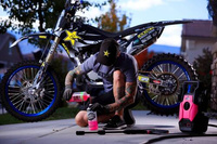 Muc-Off 664-CTJ - Biodegradowalny płyn do mycia motocykla z nanotechnologią z atomizerem - 1l - Nano Tech Motorcycle Cleaner