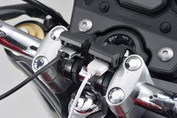 Daytona Źródło zasilania z 2 portami USB do montażu na kierownicy motocykla 80730