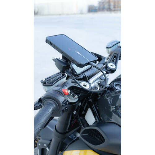 91812 Trek, rainproof double usb charger, 3 types of fixing - 5400 mA - 30W - 12/24V